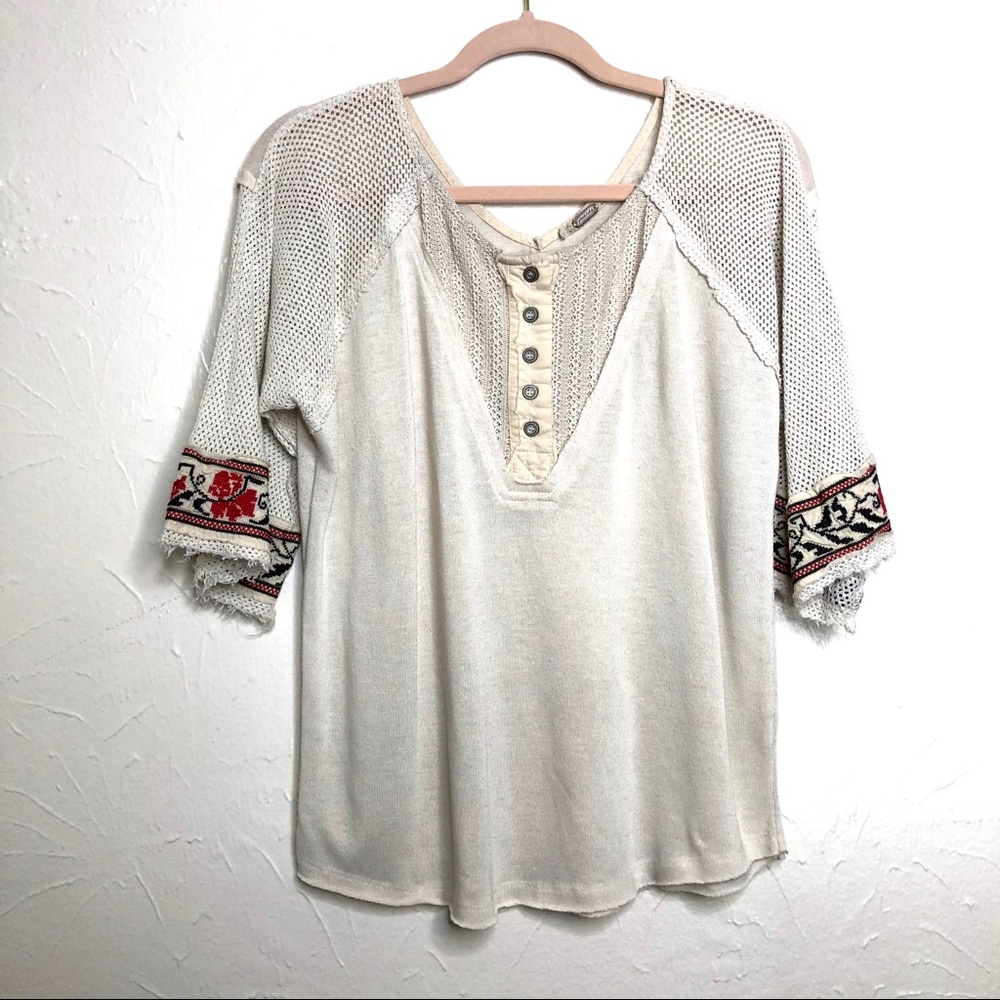Gimmicks Embroidered Thermal Top